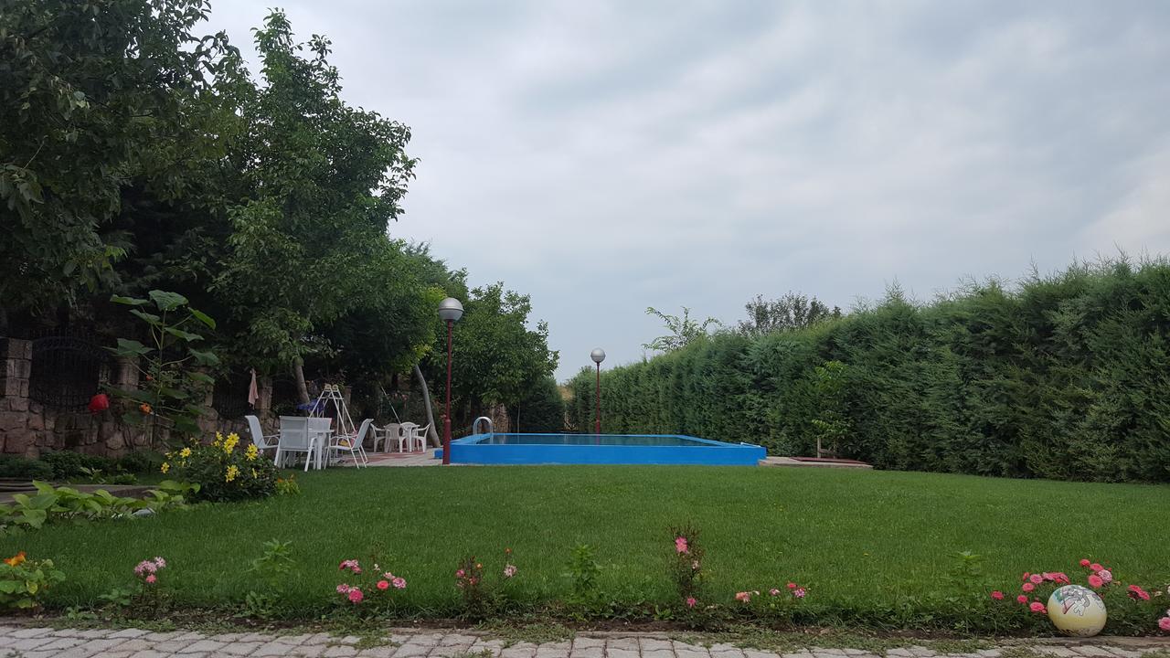 Hotel Satelit Kumanovo Exterior photo